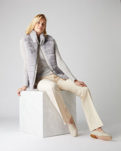 Load image into Gallery viewer, N.Peal Women&#39;s Rex Fur Ribbed Gilet Light Grey
