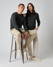 Load image into Gallery viewer, N.Peal The Oxford Round Neck Cashmere Jumper Dark Charcoal Grey
