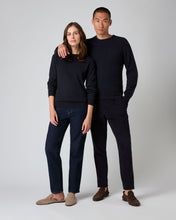 Load image into Gallery viewer, N.Peal The Oxford Round Neck Cashmere Jumper Navy Blue
