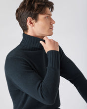 Load image into Gallery viewer, N.Peal Men&#39;s Chunky Roll Neck Cashmere Jumper Grigio Blue
