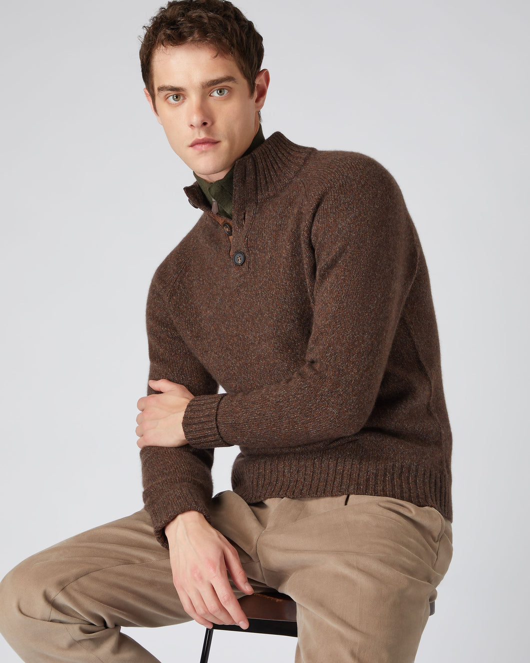 N.Peal Men's Raglan Marl Cashmere Jumper Espresso Brown Marl