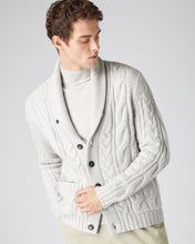 Load image into Gallery viewer, N.Peal Men&#39;s Chunky Cable Cashmere Cardigan Pebble Grey
