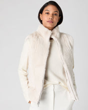 Load image into Gallery viewer, Women&#39;s Fur Lined Reversible Cashmere Gilet Snow Grey
