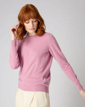 Load image into Gallery viewer, N.Peal Women&#39;s Round Neck Cashmere Jumper Burano Pink
