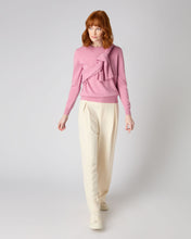 Load image into Gallery viewer, N.Peal Women&#39;s Round Neck Cashmere Jumper Burano Pink
