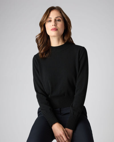 N.Peal Women's Crop Fitted Cashmere Jumper Black