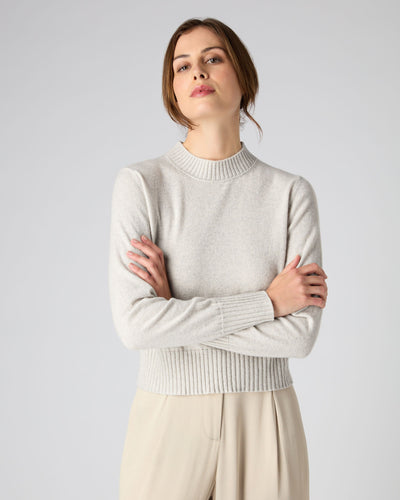 N.Peal Women's Crop Fitted Cashmere Jumper Pebble Grey