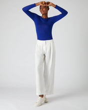 Load image into Gallery viewer, N.Peal Women&#39;s Superfine Long Sleeve Cashmere Top Ultramarine Blue
