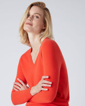 Load image into Gallery viewer, N.Peal Women&#39;s V Neck Cashmere Jumper Vermillion Red
