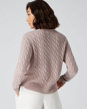 Load image into Gallery viewer, N.Peal Women&#39;s V Neck Cable Cashmere Jumper Canvas Pink
